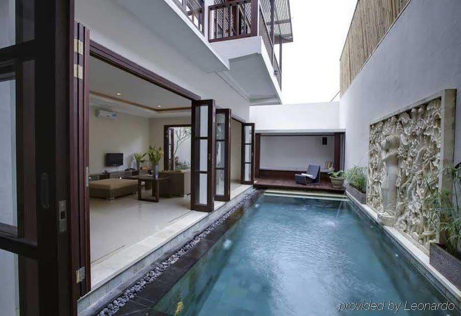 White Lotus Villas Seminyak Exteriör bild